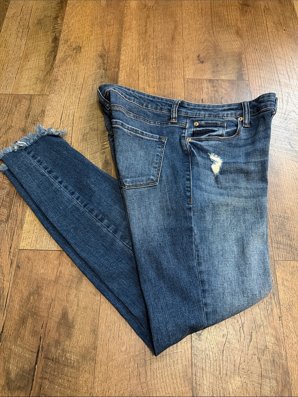 STS Blue Women's Indigo Distressed Skinny Jeans
